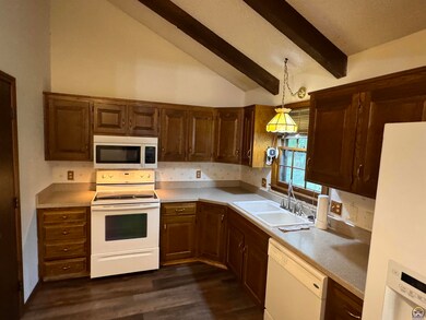 4865 SW Cochise Ave, Topeka, KS 66614 - photo 5