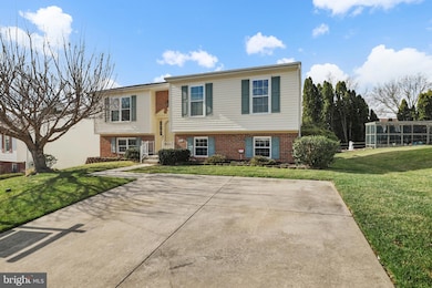 9420 Seven Courts Dr, Nottingham, MD 21236 - photo 2