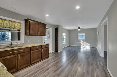 30703 Nichols Sawmill Rd, Magnolia, TX 77355 - photo 6