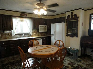 237 Whitford Ave, Providence, RI 02908 - photo 6