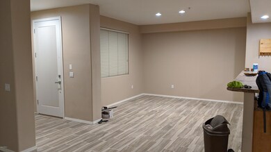 705 W Queen Creek 1