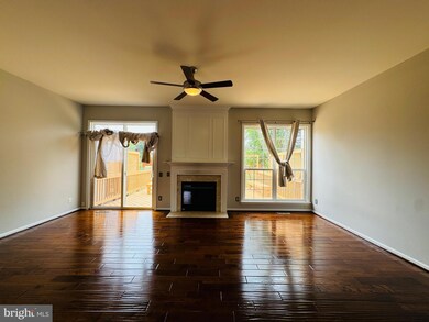 45627 Waterloo Station Square, Sterling, VA 20166 - photo 4