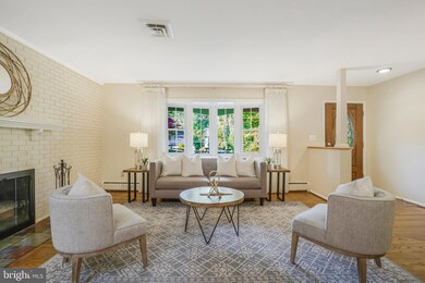 8205 Hillcrest Rd, Annandale, VA 22003 - photo 7