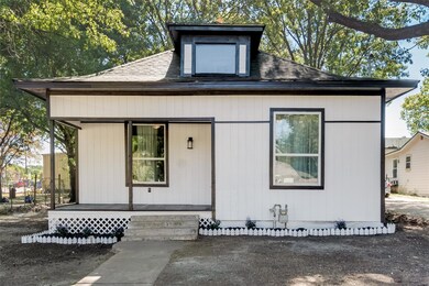 1531 W 6th Ave, Corsicana, TX 75110 - photo 2