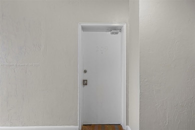 1555 Pennsylvania Ave unit 209, Miami Beach, FL 33139 - photo 3