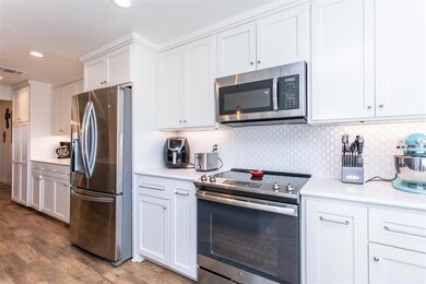 104 San Chez Dr, Gainesville, TX 76240 - photo 7