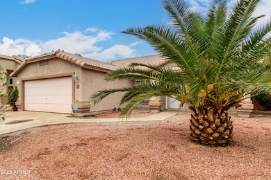 11614 W Palm Ln, Avondale, AZ 85392 - photo 5