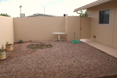 10535 W Highwood Ln, Sun City, AZ 85373 - photo 7