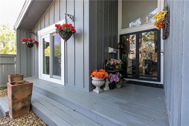 12101 W 82nd Terrace, Lenexa, KS 66215 - photo 4