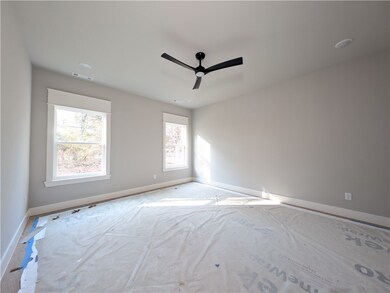 219 Stoneykirk Dr, Bella Vista, AR 72715 - photo 4