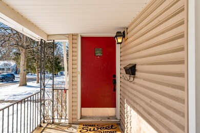 R_58_Rosslyn_Ave_081-