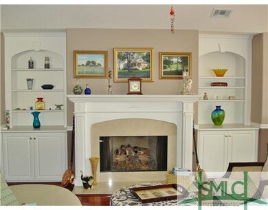 Den/Family/Great Room. The elegant mantle with gas