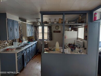 8216 Berry Ave, Jacksonville, FL 32211 - photo 2