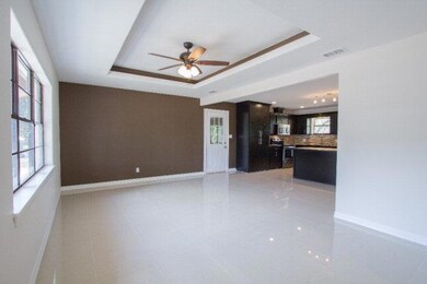 600 W 12th St, Weslaco, TX 78596 - photo 2