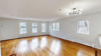 19 Elm St unit C, Amesbury, MA 01913 - photo 4