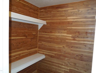 4620 W Lawrence Ln, Glendale, AZ 85302 - photo 4