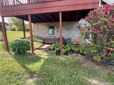 Garden under Deck
