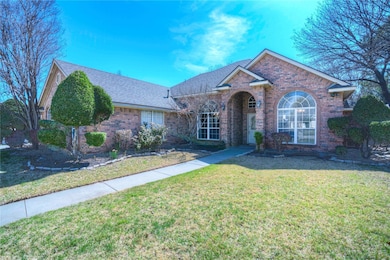 9112 Hialeah Cir N, North Richland Hills, TX 76182 - photo 2