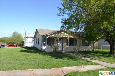 901 Hackberry St, Copperas Cove, TX 76522 - photo 4