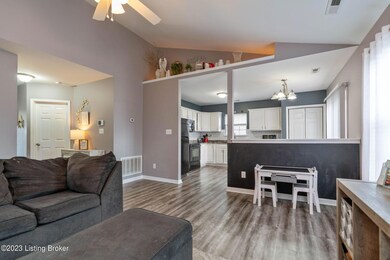 18-web-or-mls-6008 Grandel Pointe Ct-18