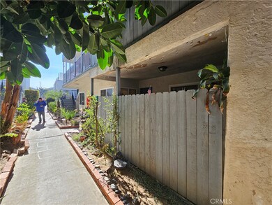 140 Tamarack Ave, Carlsbad, CA 92008 - photo 4