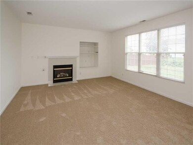 12949 Ross Crossing, Fishers, IN 46038 - photo 6