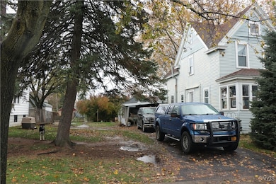 337 Lillian Ave, Syracuse, NY 13206 - photo 3