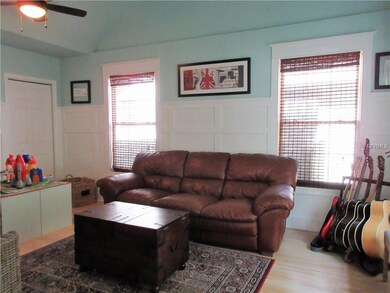 1115 15th Ave N, Saint Petersburg, FL 33704 - photo 7