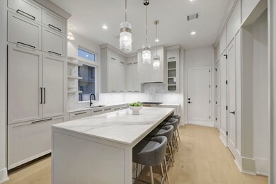 2205 Park St, Houston, TX 77019 - photo 7