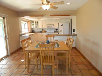 KitchenDiningRoom