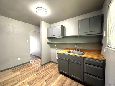 5911 Matthews St, Baton Rouge, LA 70812 - photo 4