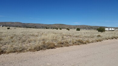 800 W Ahonen Rd unit 4, Paulden, AZ 86334 - photo 2