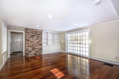 121 Old Oaken Bucket Rd, Norwell, MA 02061 - photo 2