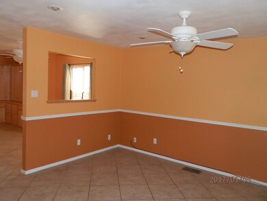 2130 Hickory Dr, Alamogordo, NM 88310 - photo 5