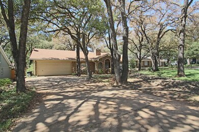 409 Hill Ct, Hurst, TX 76053 - photo 2