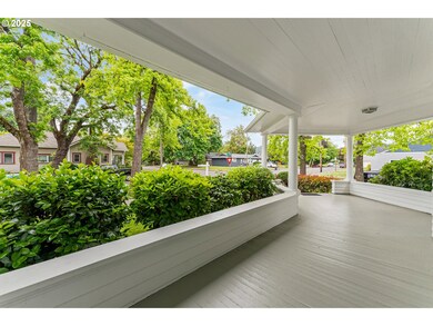 406 8th St, Springfield, OR 97477 - photo 5