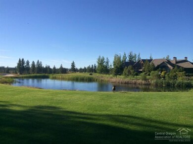 19212 Dutchman Ct, Bend, OR 97702 - photo 2