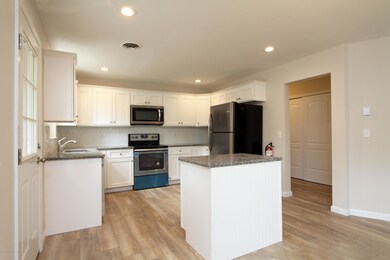 Open Kitchen