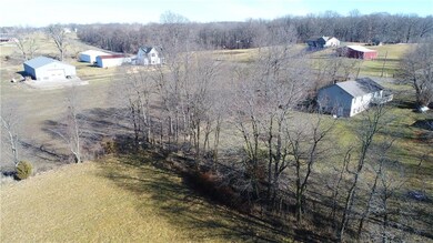 8747 S 600 W, Edinburgh, IN 46124 - photo 3