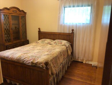 unlisted-address, Waukegan, IL 60087 - photo 3