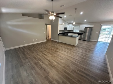 8738 N Pitcairn Way, Citrus Springs, FL 34434 - photo 2