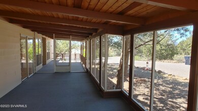 Expansive Arizona Room