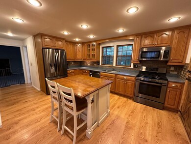 15 Sunapee St, Nashua, NH 03063 - photo 7