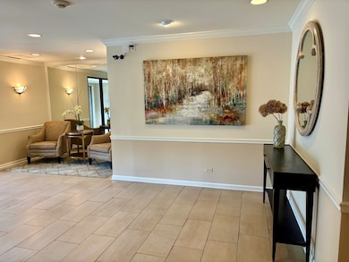 2000 Chestnut Ave unit 407, Glenview, IL 60025 - photo 3