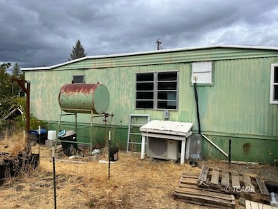 63 Michel St, Hayfork, CA 96041 - photo 5