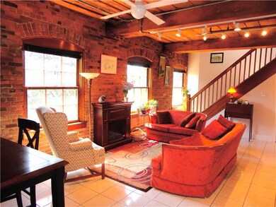 555 S Main St unit 326, Providence, RI 02903 - photo 2