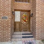 3811 Trappers Forest Dr, Houston, TX 77088 - photo 2