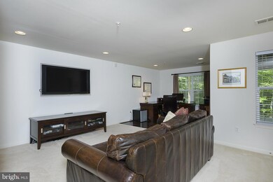 802 Emory Ct, Odenton, MD 21113 - photo 3