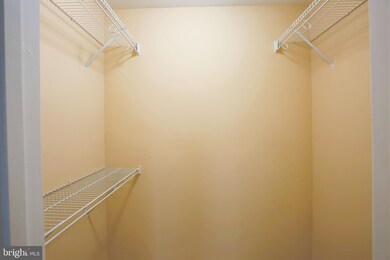 4 Tyler Falls Ct unit B, Baltimore, MD 21209 - photo 7