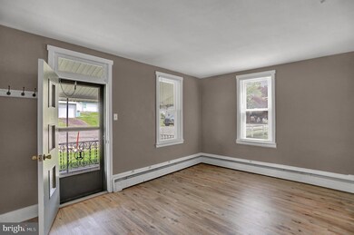 548 W Broad St, Williamstown, PA 17098 - photo 6